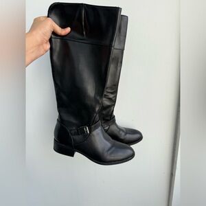 Vintage 90s black knee high boots!!